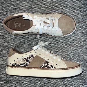Crown Vintage snake skin sneakers